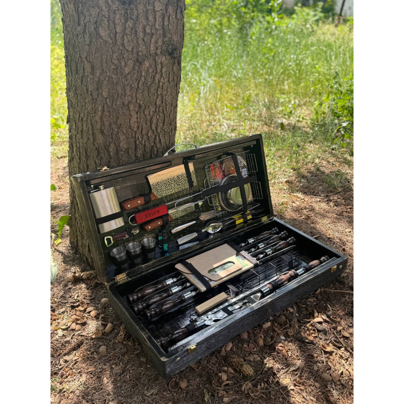 Набор шампуров “PicnicBox” в деревянном кейс трансформируется в столик (43 предмета)